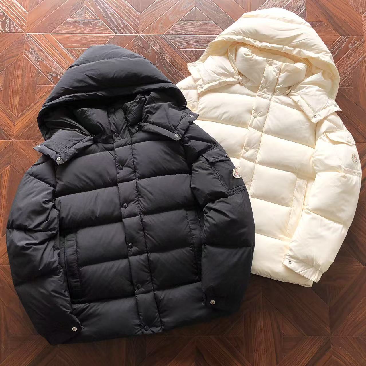 MONCLER Campera Down Negro Modern - Imagen 1