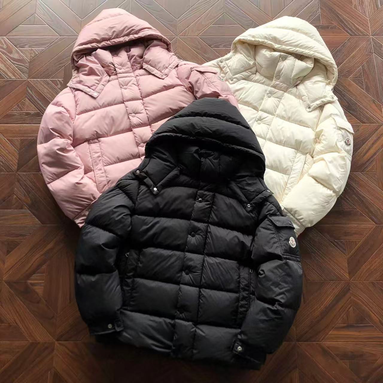 MONCLER Campera Down Negro Rosa - Imagen 1