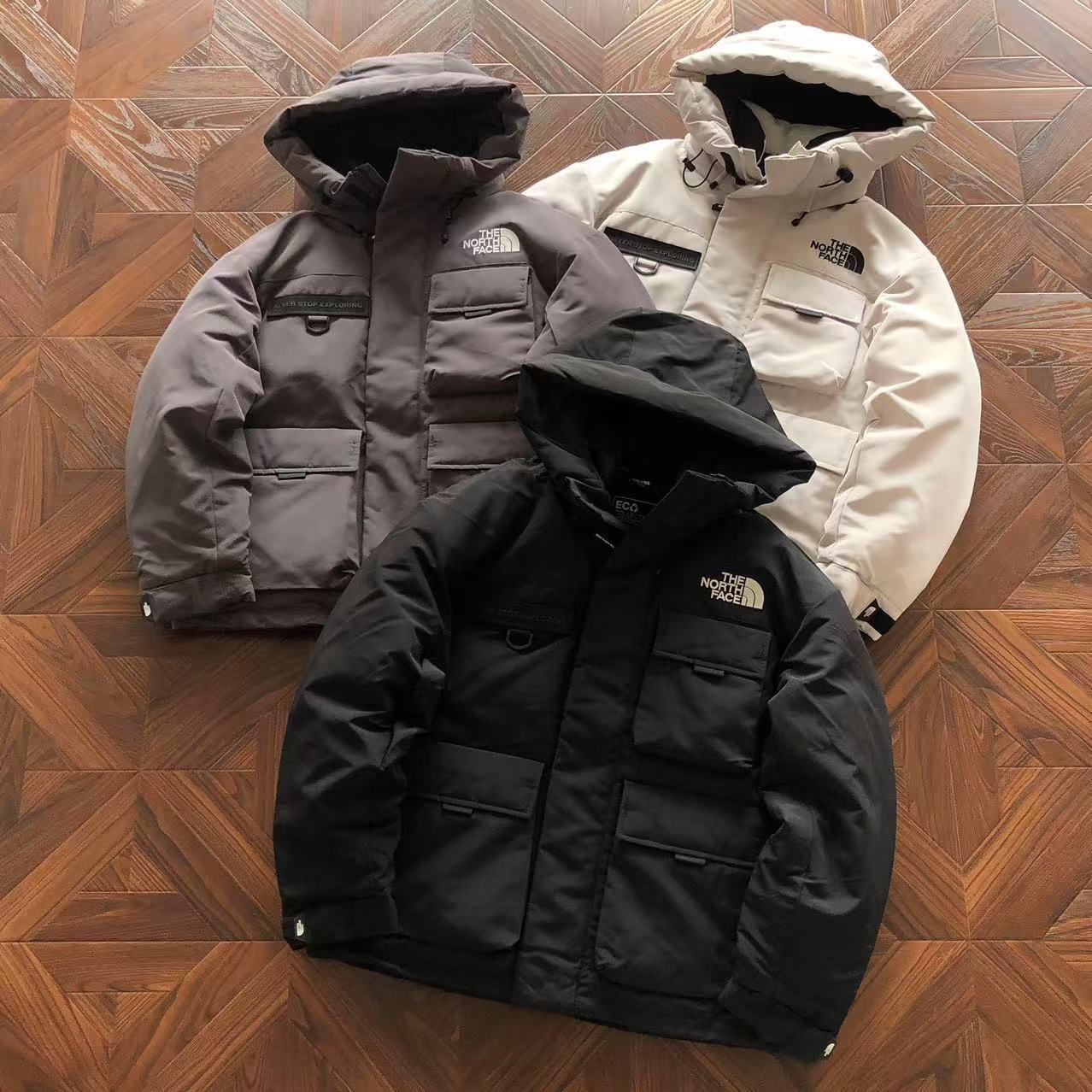 THE NORTH FACE Campera Down Gris Premium - Imagen 1