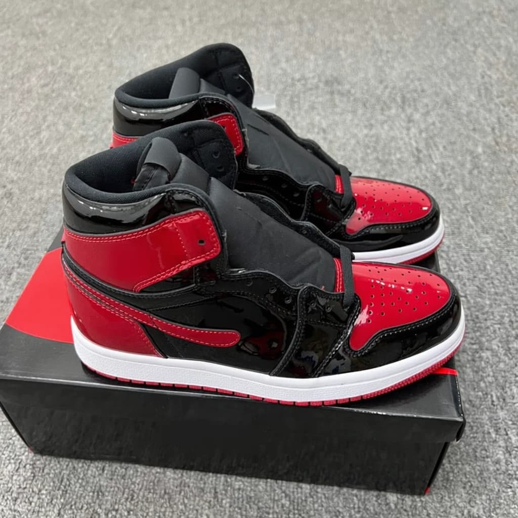 SNK AJ 1 High "Bred Patent"