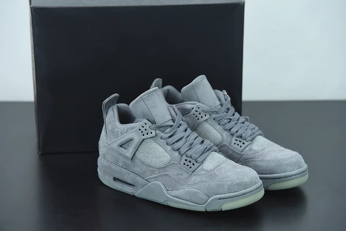 SNK AJ 4 Retro Kaws "Grey"