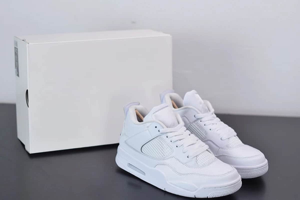 SNK AJ 4 Retro Metallic Purple