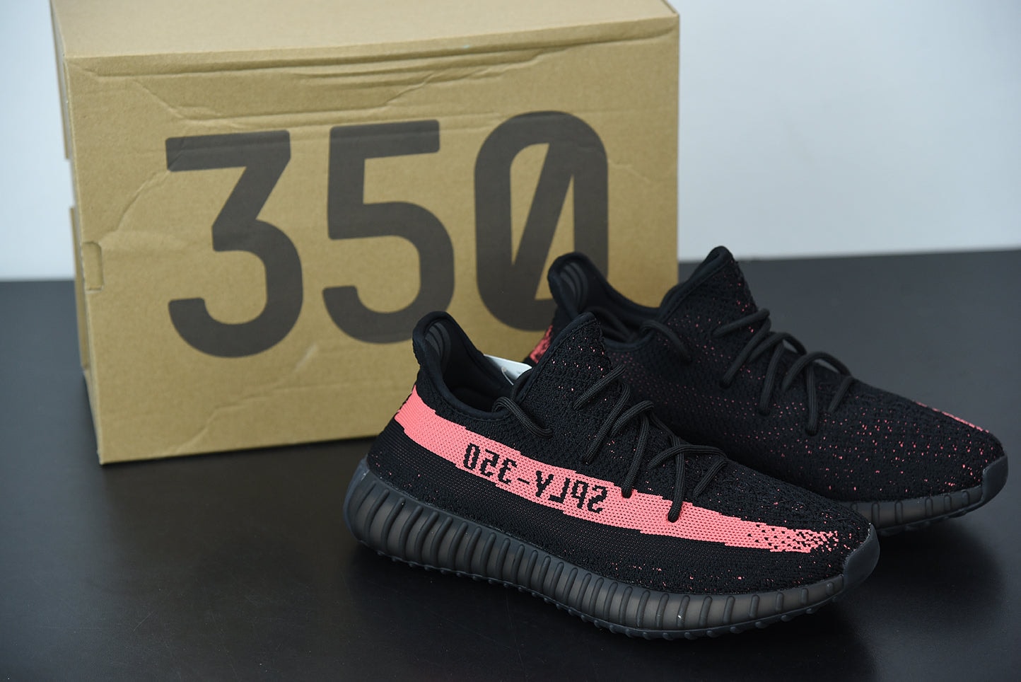 Adidas Yeezy Boost 350 V2 Black/Red (2015/2017) - Imagen 1