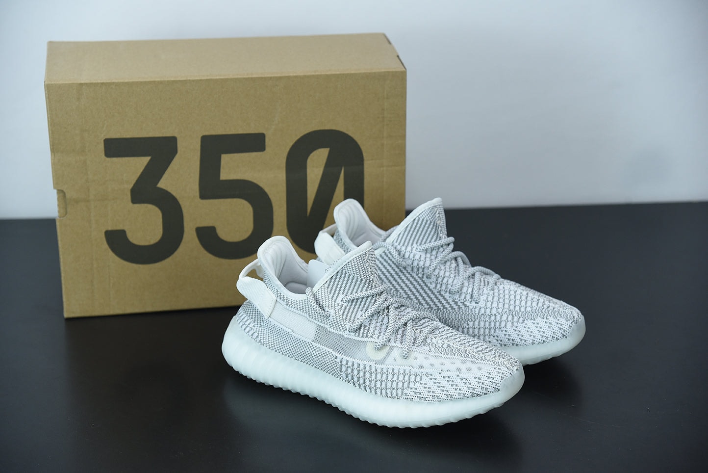 Adidas Yeezy Boost 350 V2 Static - Imagen 1