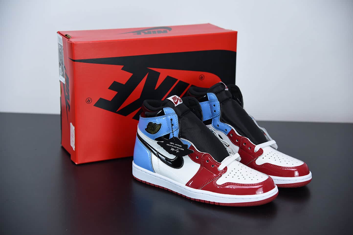 Nike Air Jordan 1 High Fearless UNC Chicago