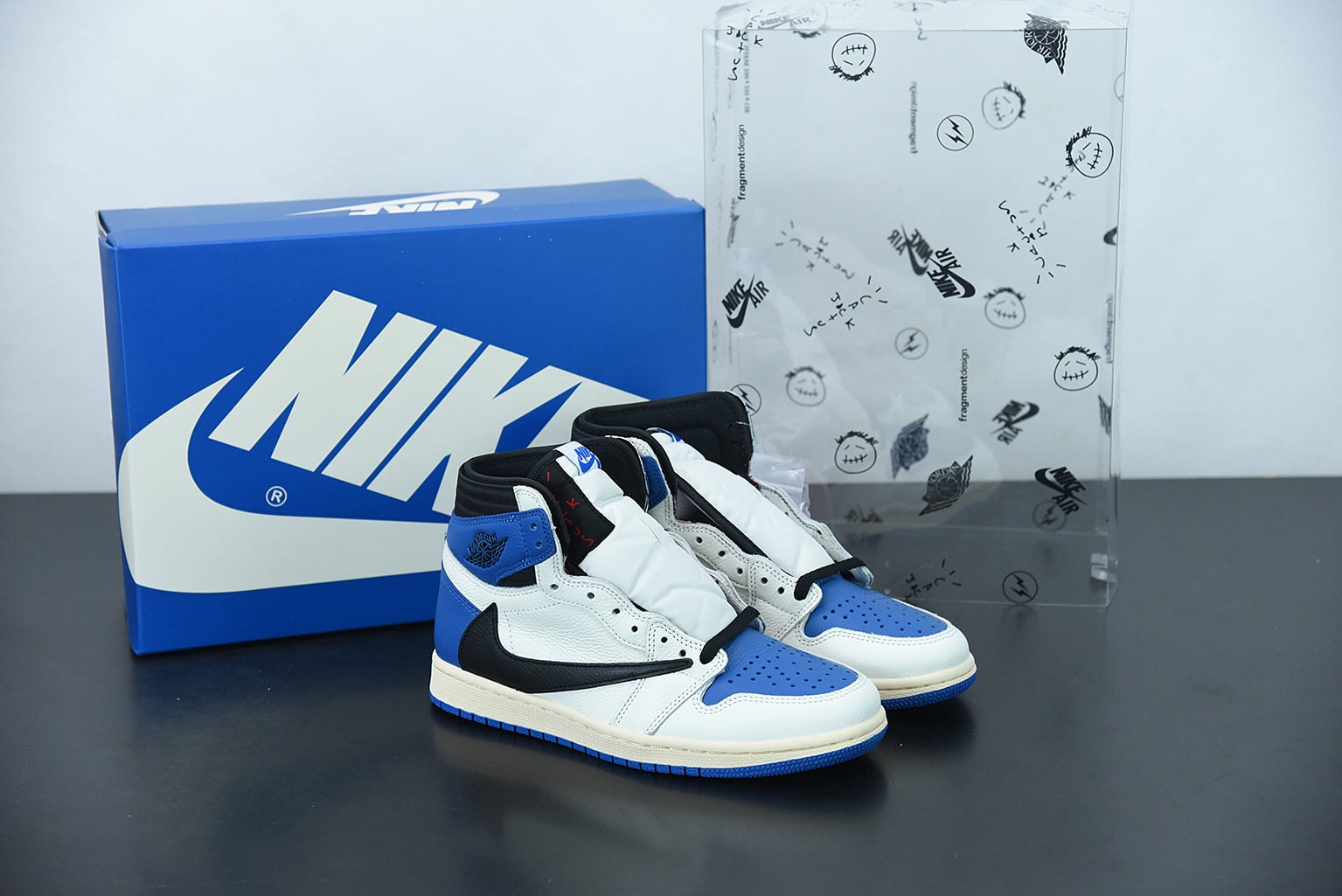 Nike Air Jordan 1 High Travis Scott x Fragment - Imagen 1