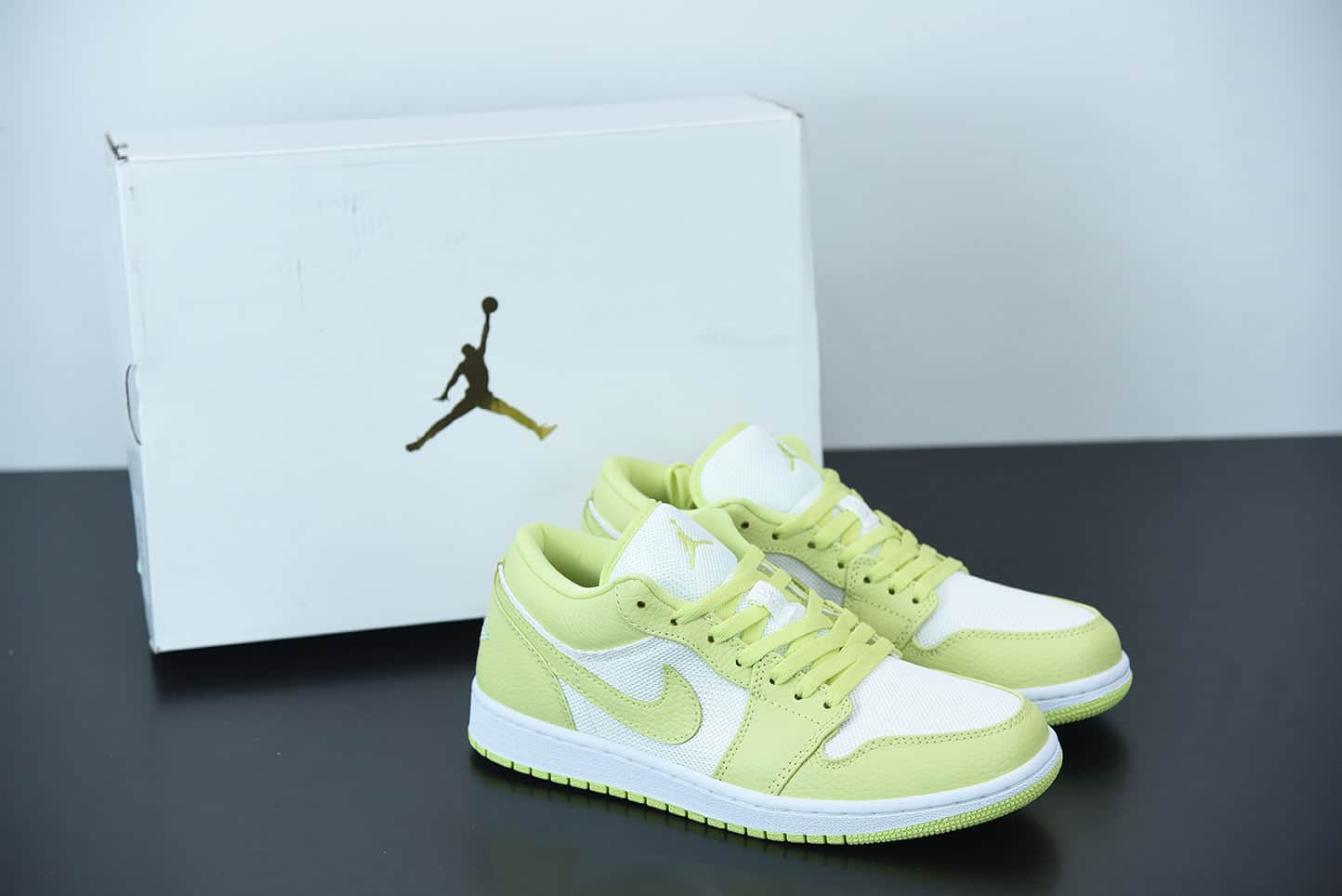 Nike Air Jordan 1 Low "Limelight"