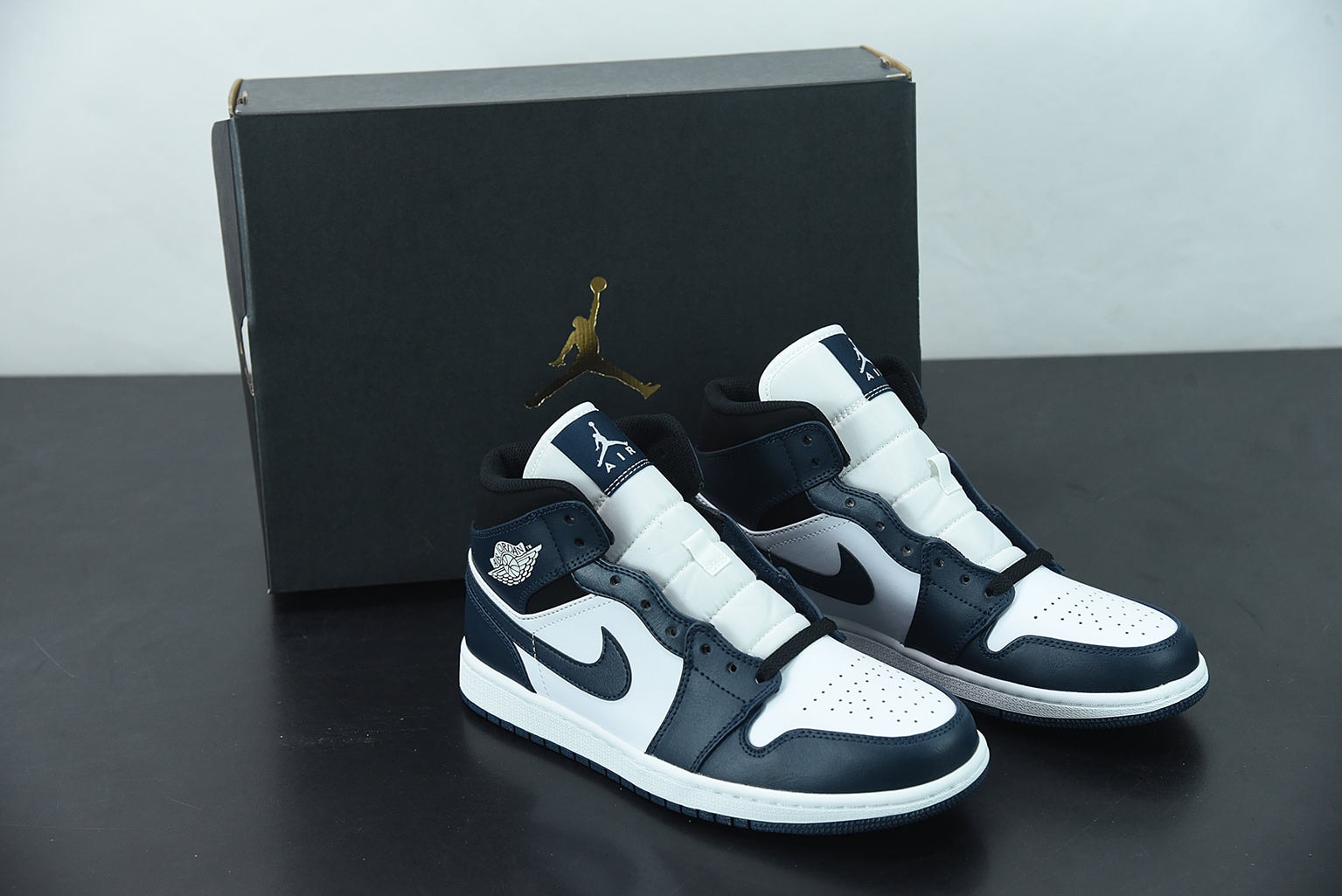 Nike Air Jordan 1 Mid "Dark Teal" - Imagen 1