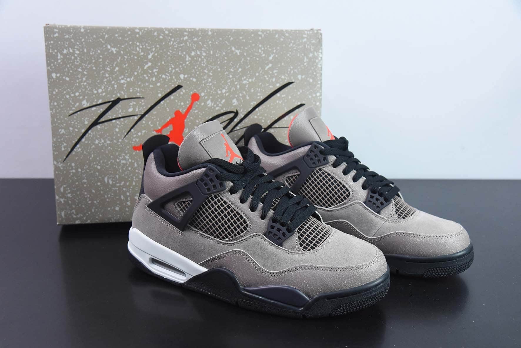 Nike Air Jordan 4 Retro "Taupe Haze"