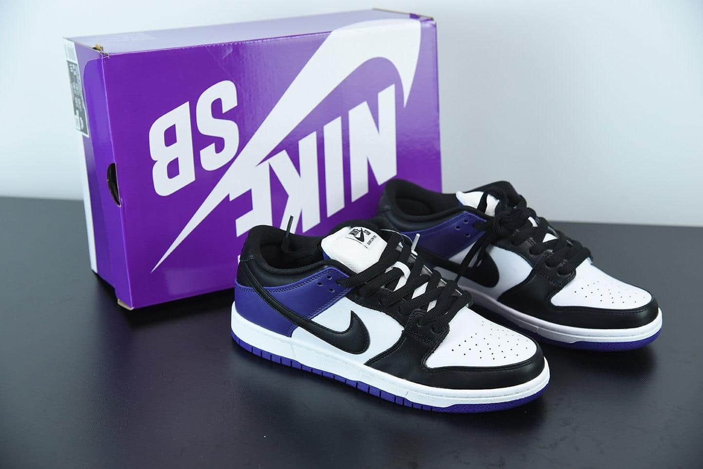 Nike Dunk Low "Court Purple"