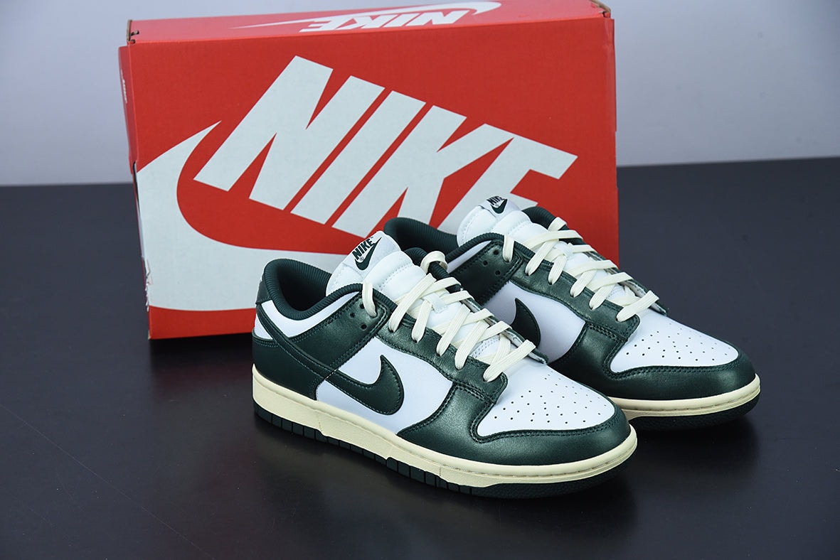 Nike Dunk Low "Vintage Green" - Imagen 1