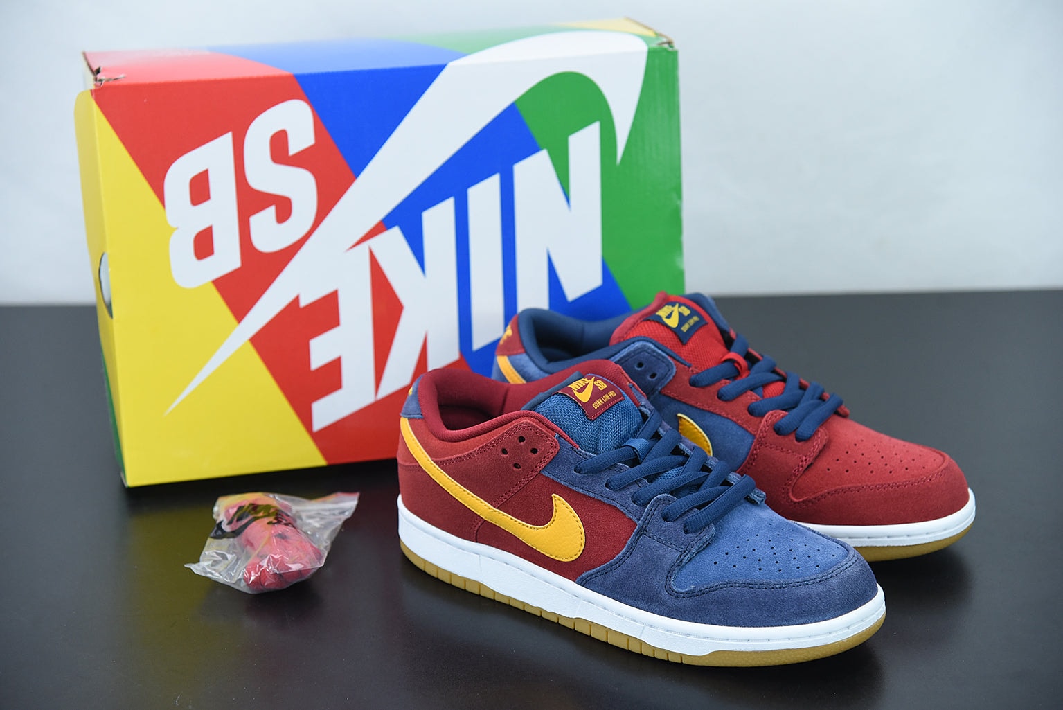 Nike SB Dunk Low "Barcelona" - Imagen 1