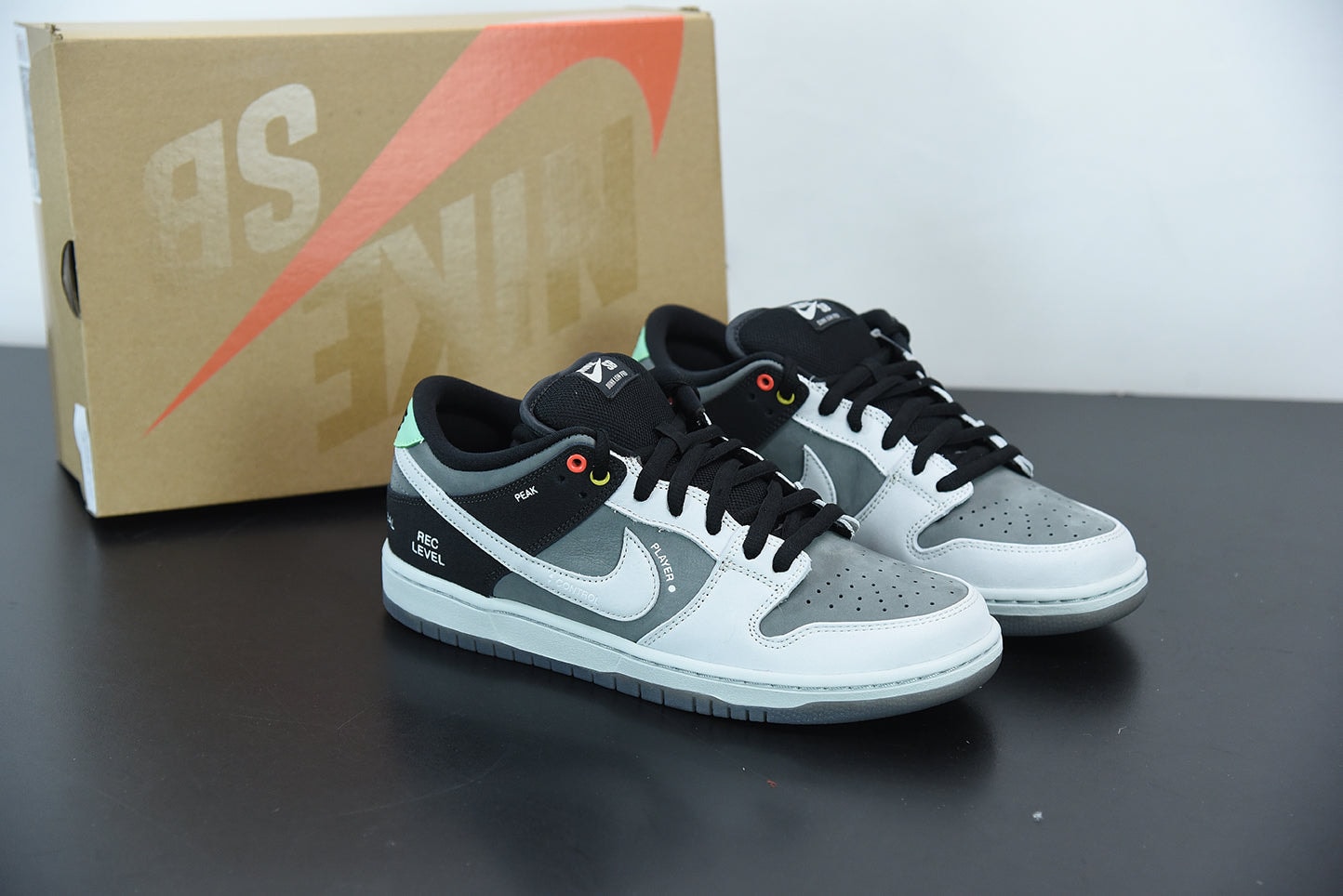 Nike SB Dunk Low VX 1000 Pro Iso Grey - Imagen 1